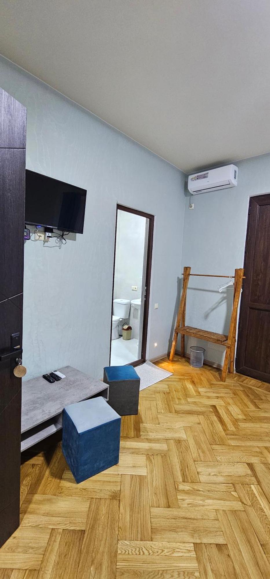 Memory Basket Hotel Kʼutʼaisi Exterior foto