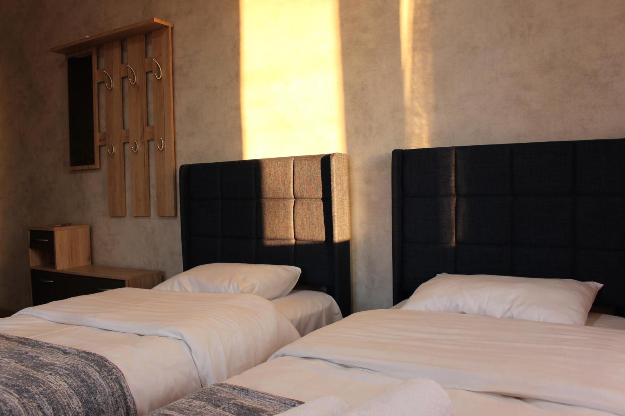 Memory Basket Hotel Kʼutʼaisi Exterior foto